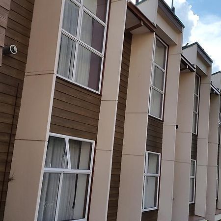 Small Hotel Goblin'S House 特木科 外观 照片